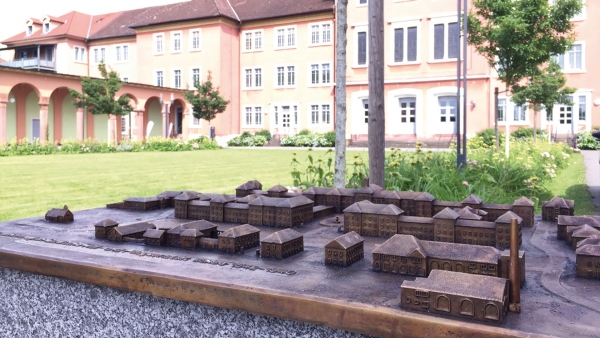Illenau Arkaden Museum, Achern – Bronzerelief